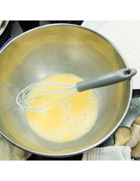 3Claveles_Batidor_Silicona