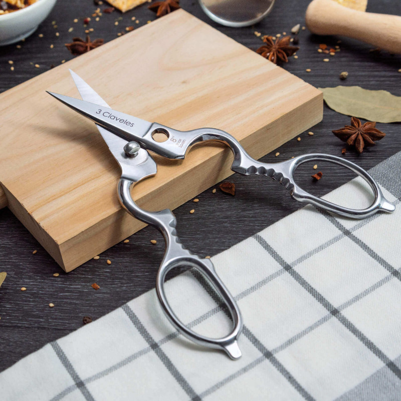 3CLAVELES_Tijera_Cocina_Varios_Usos_Desmontable