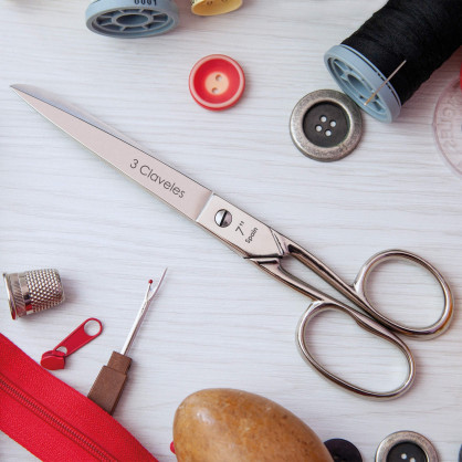 Multi Purpose Cloth Shears 2