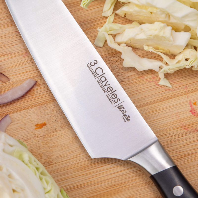 3Claveles_Cuchillo_Cocinero_Toledo