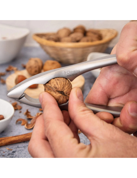 Stainless Foged Nutscracker | 3 Claveles