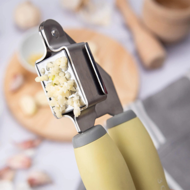 Garlic Press | 3 Claveles