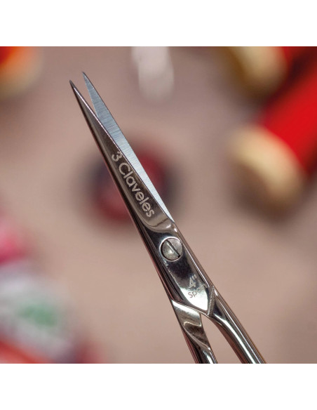 Straight Embroidery Scissors | 3 Claveles