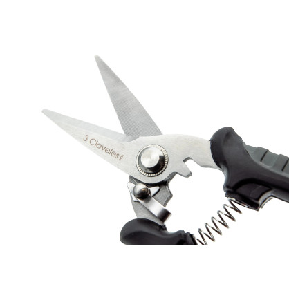 High Cutter Scissors | 3 Claveles 2