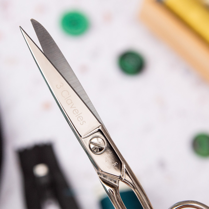 Multi Purpose Sewing Scissors | 3 Claveles
