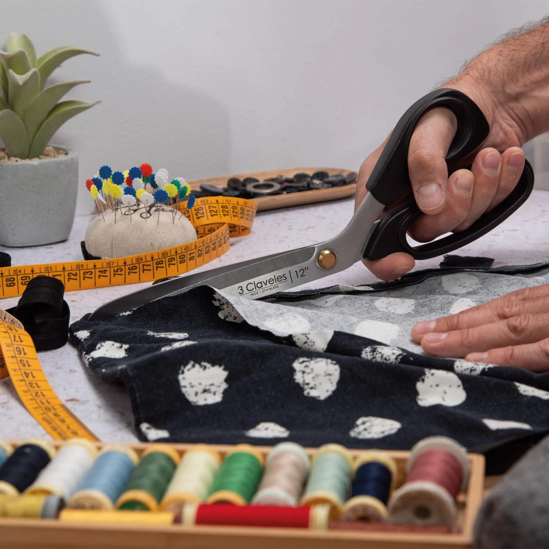Tailor´s Shears | 3 Claveles
